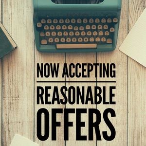 Now accepting reasonable offers 💕